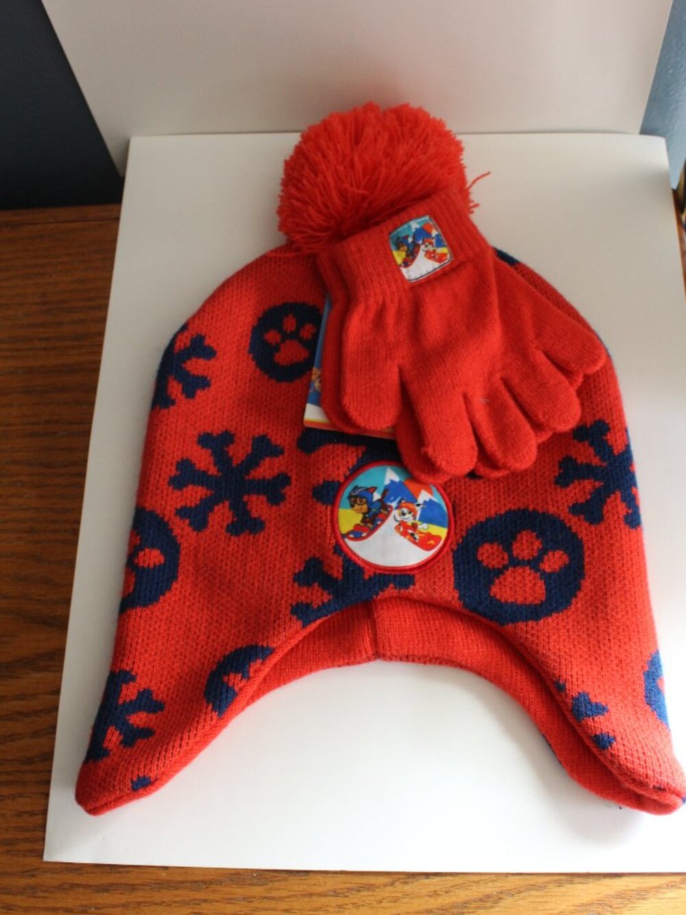 Size 4-6X Paw Patrol Hat Winter With Gloves
